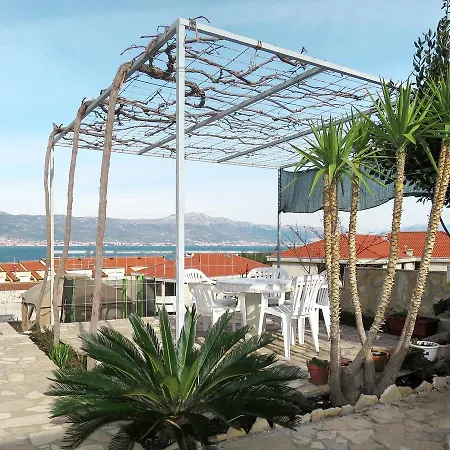 Vera 346s Lägenhet Trogir